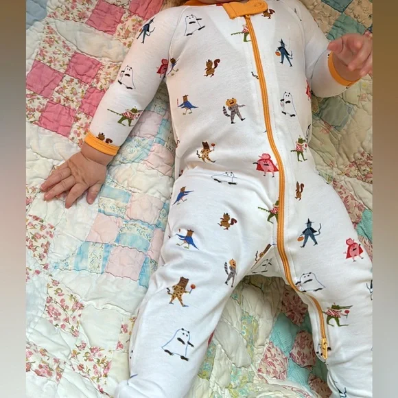 LAKE Pajamas Trick or Treat Baby Sleeper - Picture 6 of 6